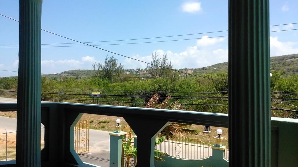 Hotel Tropik Leadonna Montego Bay Exteriér fotografie