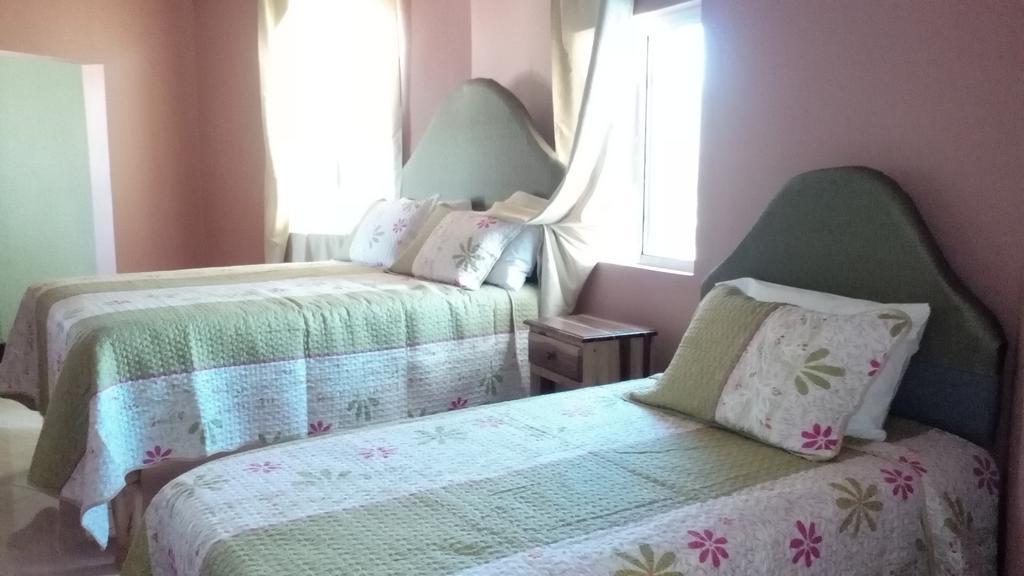 Hotel Tropik Leadonna Montego Bay Pokoj fotografie
