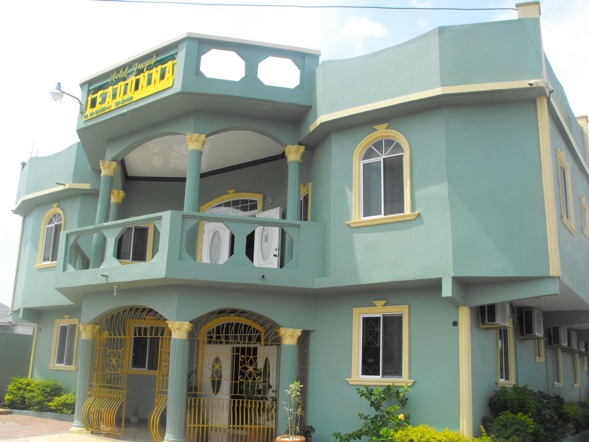 Hotel Tropik Leadonna Montego Bay Exteriér fotografie