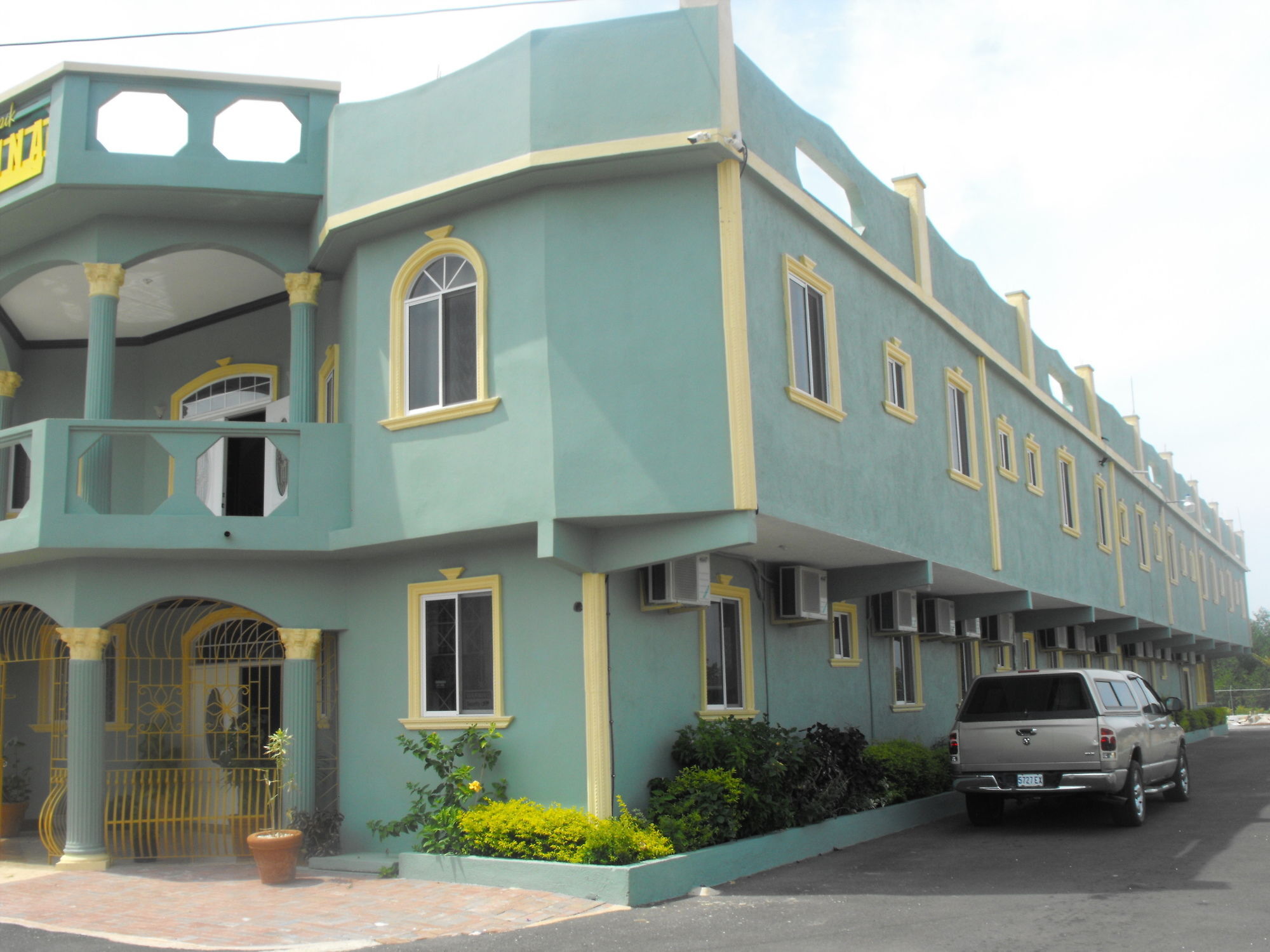 Hotel Tropik Leadonna Montego Bay Exteriér fotografie